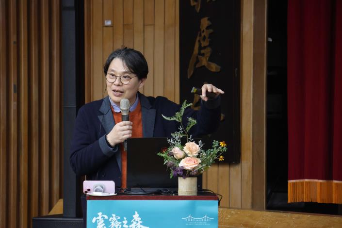 韓國忠南大學的朴範鎮教授 分享韓國經驗。(記者廖承恩翻攝)