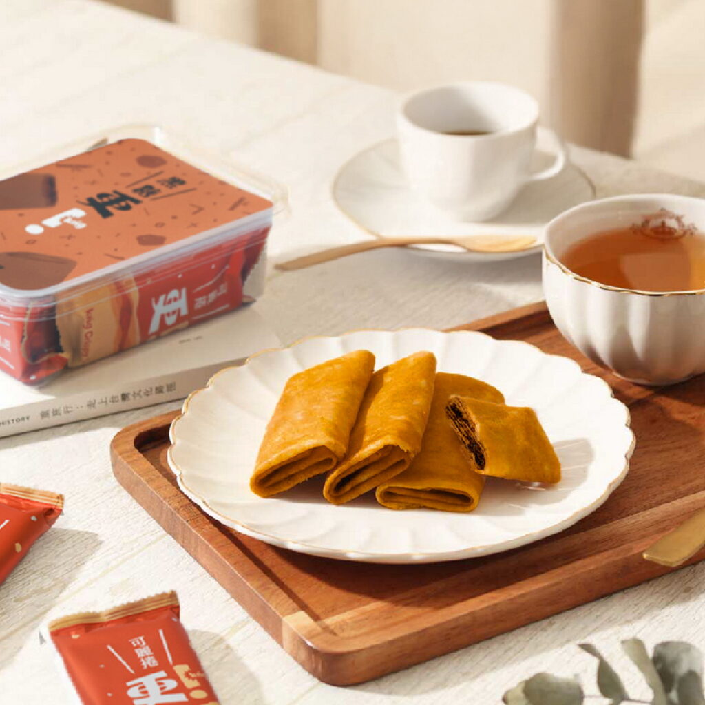 發現茶 X 查理布朗 聯名推出全新「更kńg∣黑糖可麗捲 」