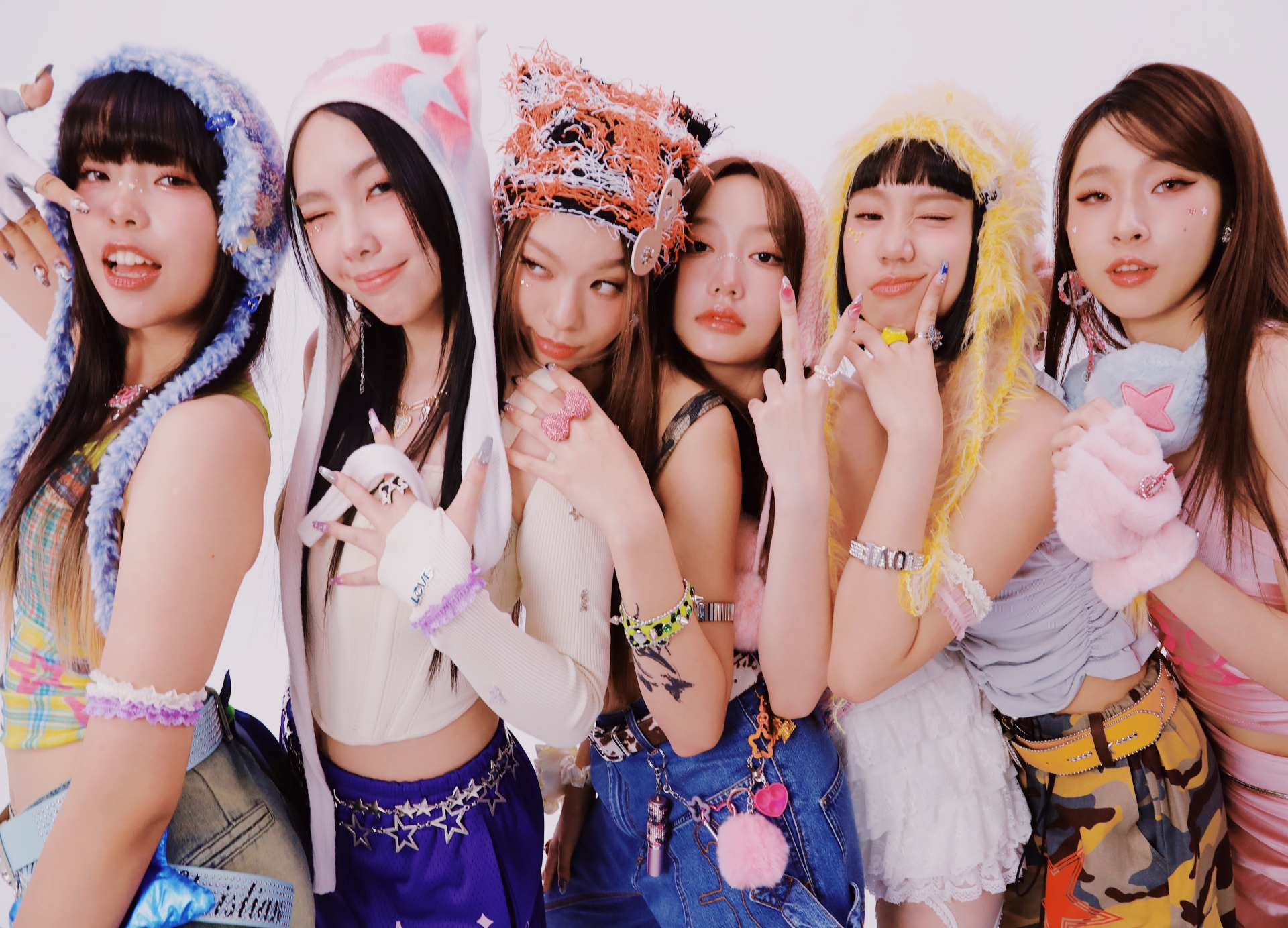 babyMINT終於推出成團首張迷你專輯,並將前往日本澀谷演出。左起丞妘、Vikky、粼粼、栩栩、品妡、熙妍。圖/華研國際提供