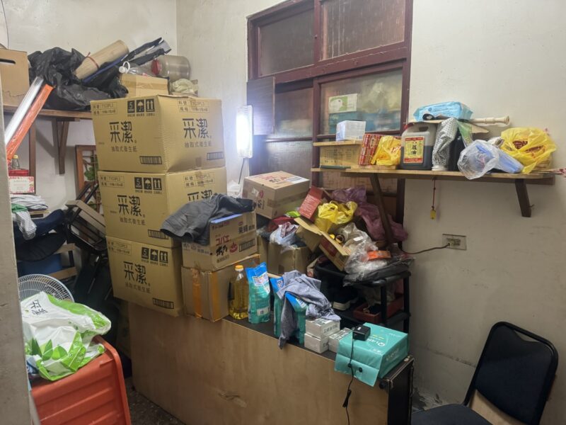 圖文:霧峰警緝獲員工監守自盜 自家當贓物庫。