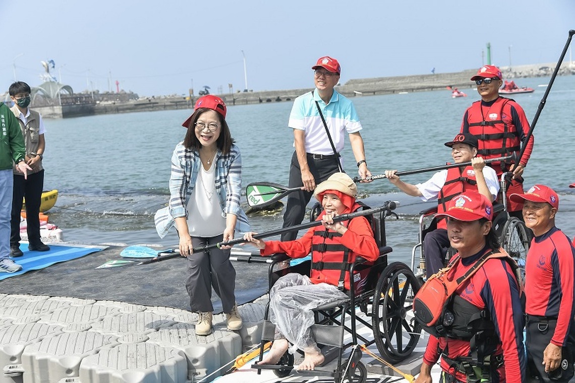 導入平權觀念 海委會推動「海洋無障礙」政策 保障不同群體親海權益 友善享受海洋