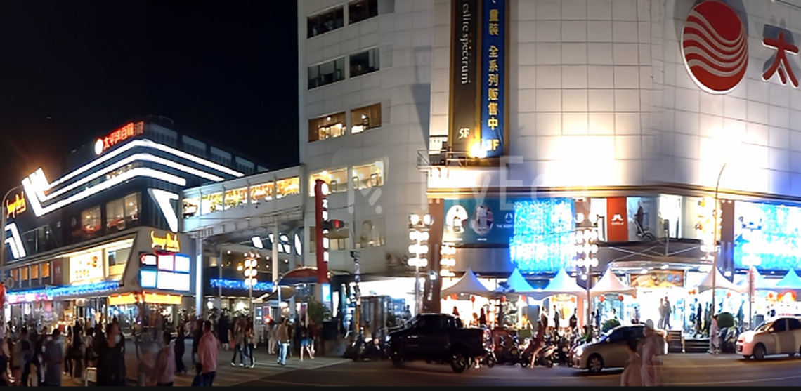 屏東地王在這裡—屏東太平洋百貨!