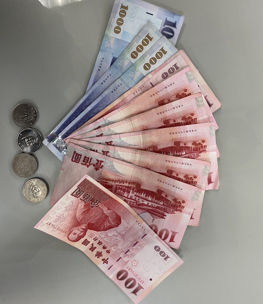 投資老師變詐騙高手經警通知才知百萬飛了