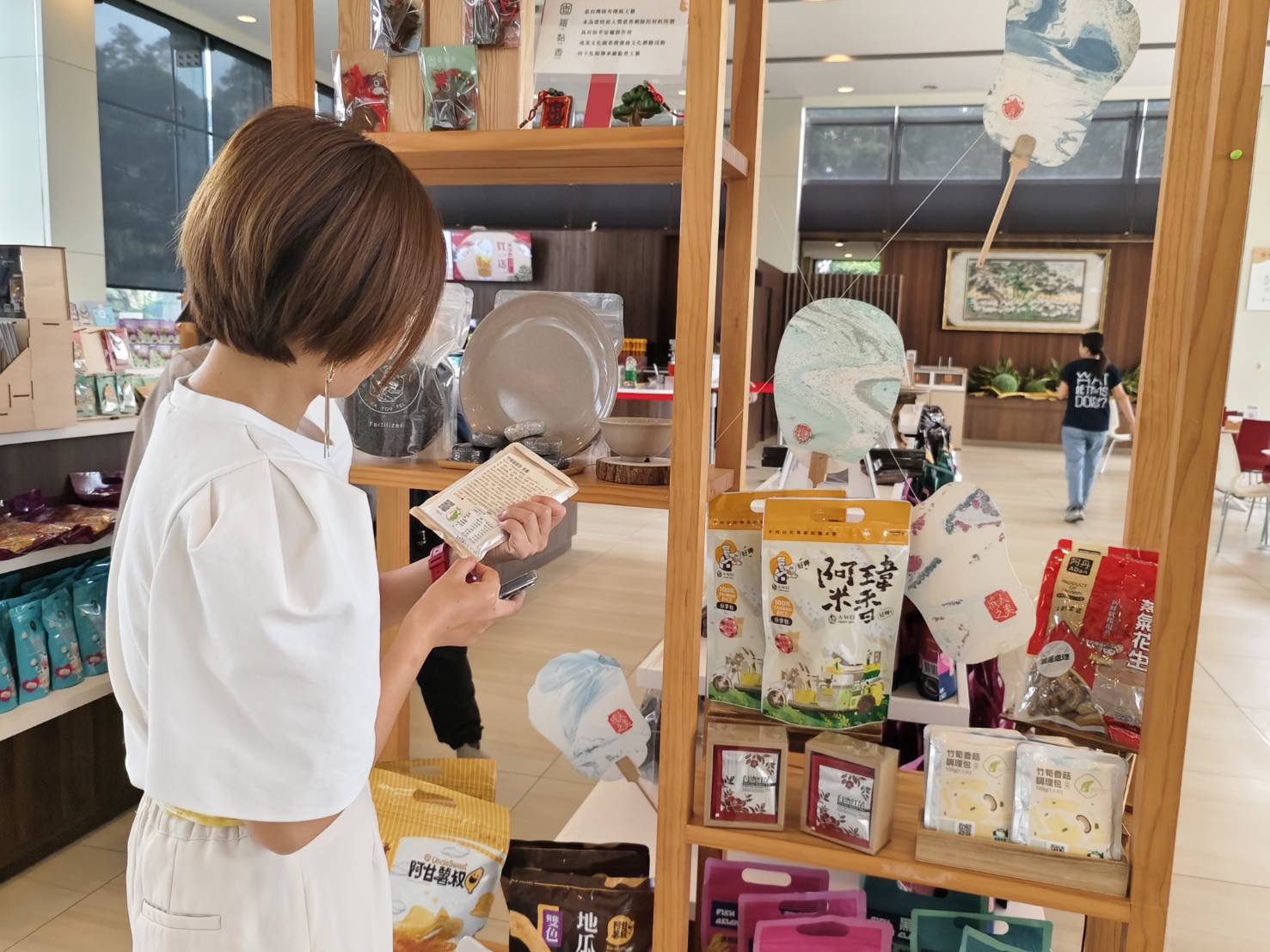 江蕙演唱會遠傳用戶場 亞培聖誕傳愛關懷弱勢家庭 樂器銀行成果發表會 好時好事設創生專櫃 200 江蕙演唱會遠傳用戶場 亞培聖誕傳愛關懷弱勢家庭 樂器銀行成果發表會 好時好事設創生專櫃 199