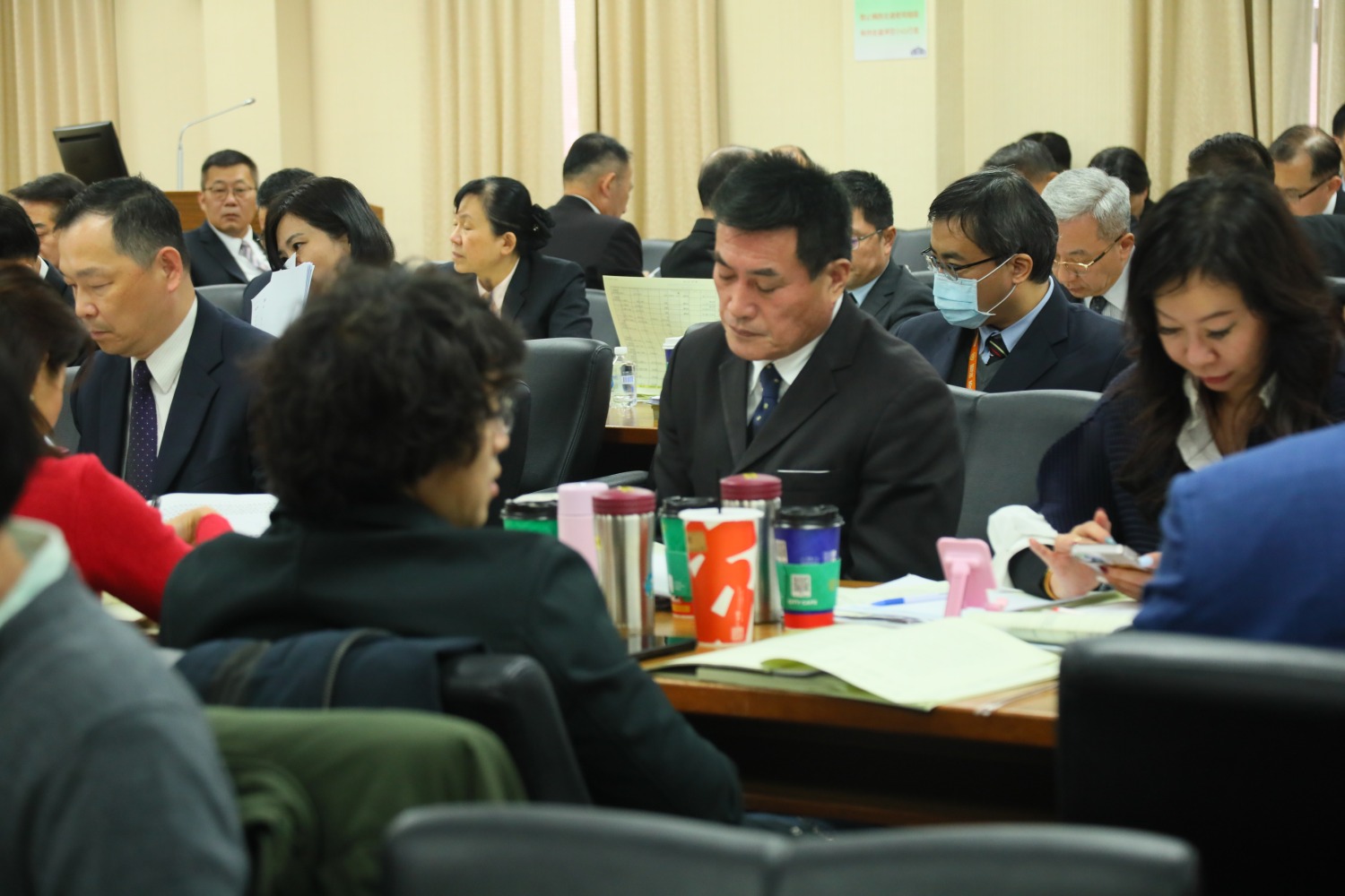 黃仁為台東軍用志航基地噪音補償再次在國防與外交委員會發聲,提案經修正後照案通過。(記者包克明 攝)