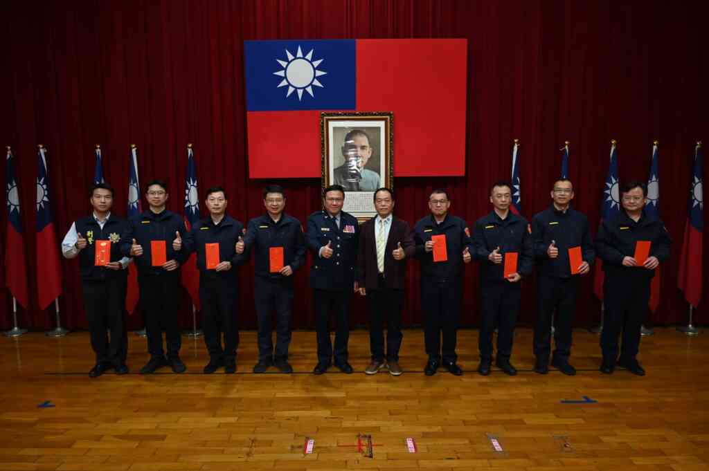 ▲彰化縣警察局舉行113年度偵查犯罪績效評核頒獎典禮，由局長陳明君頒獎表揚。（記者林明佑翻攝）