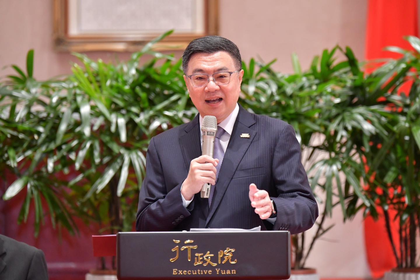 卓榮泰力挺青鳥 李彥秀批:失言又失格 208 卓榮泰力挺青鳥 李彥秀批:失言又失格 207