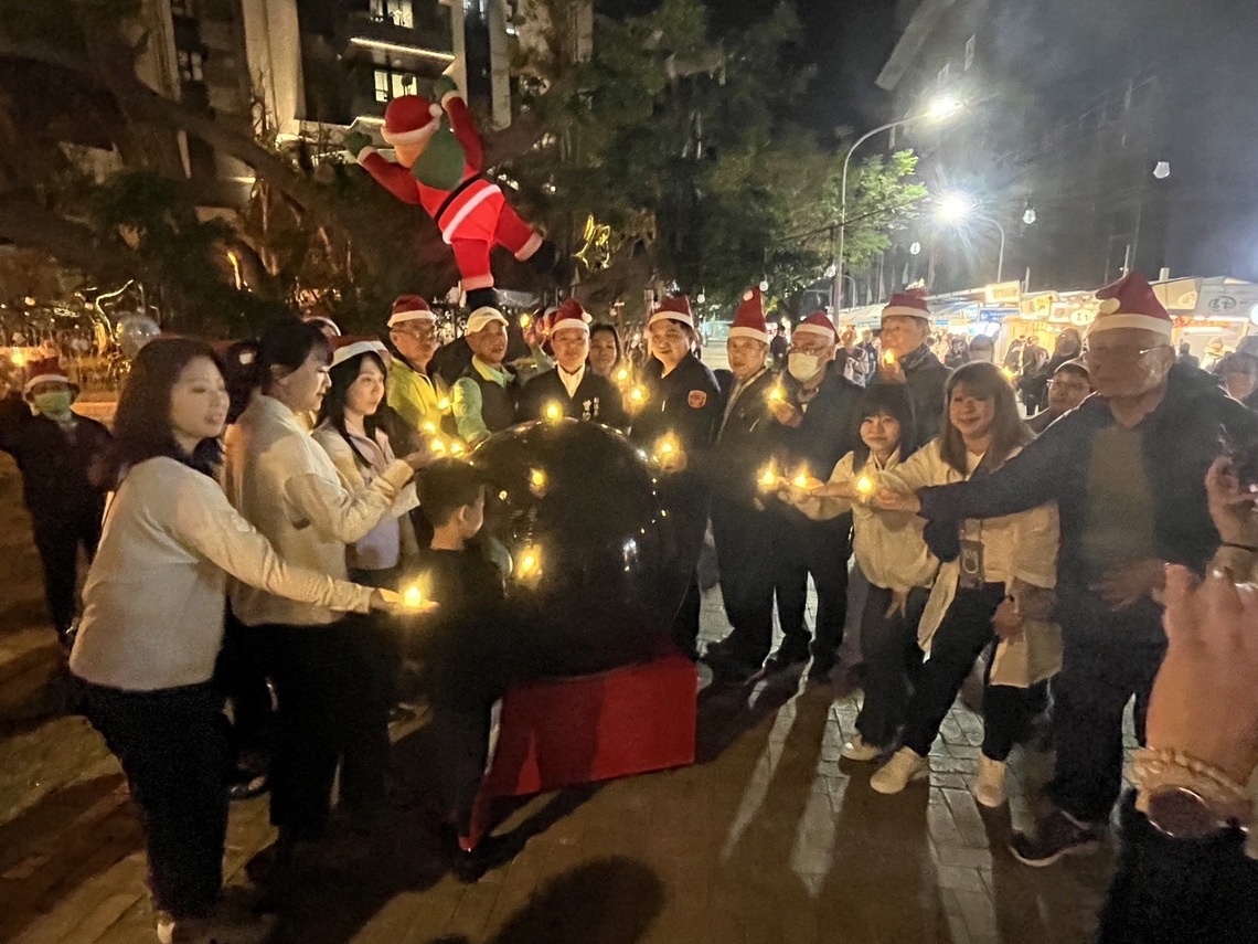 漾新聞|中都榕樹爺爺重生 耶誕點燈溫暖全場