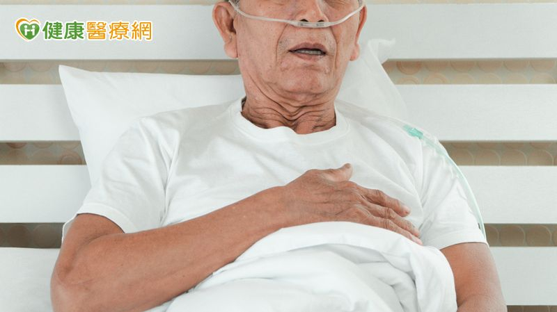 天冷心肌也跟著冬眠!老翁心臟2條冠狀動脈阻塞 「1手術」及時救命