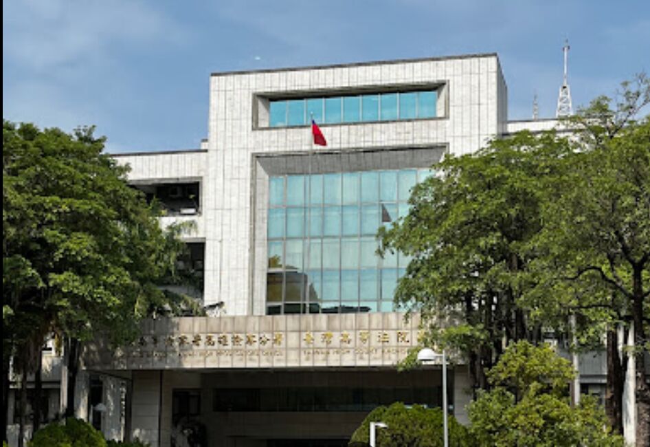 少女分手情緒低落 色士兵稱陪散心帶往摩鐵「紅燈照闖」 208 少女分手情緒低落 色士兵稱陪散心帶往摩鐵「紅燈照闖」 207
