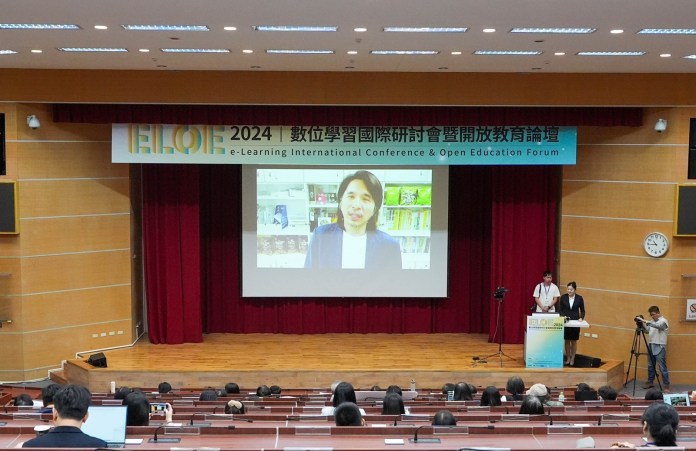 02 教育部政務次長葉丙成於「2024 ELOE數位學習國際研討會暨開放教育論壇」開幕典禮致詞 0
