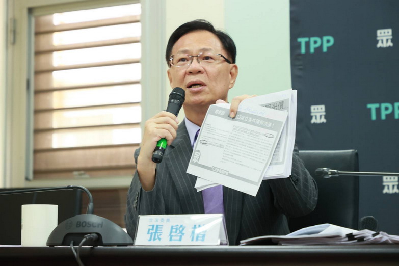張啓楷今日痛批行政院長卓榮泰「信用破產」,要求農委會立即補破網將公糧收購價格依立院決議調高到5元。(圖/民眾黨立院黨團)