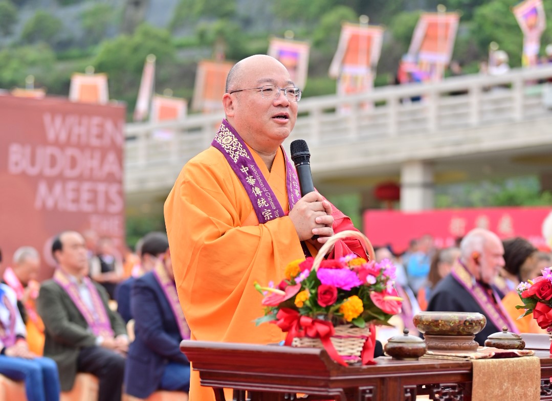 ▲圖 心保和尚致詞表示，七大宗教齊聚一堂，目前全世界最需要的就是和諧、祥和與歡喜。。（ 佛光山提供）