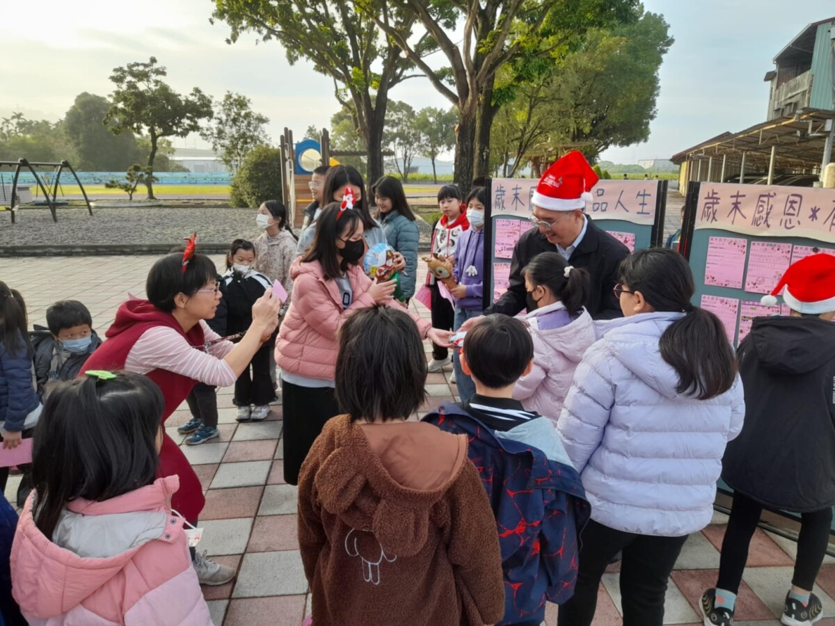 77acae7a6ae95e7592a72f303fb6f4c9