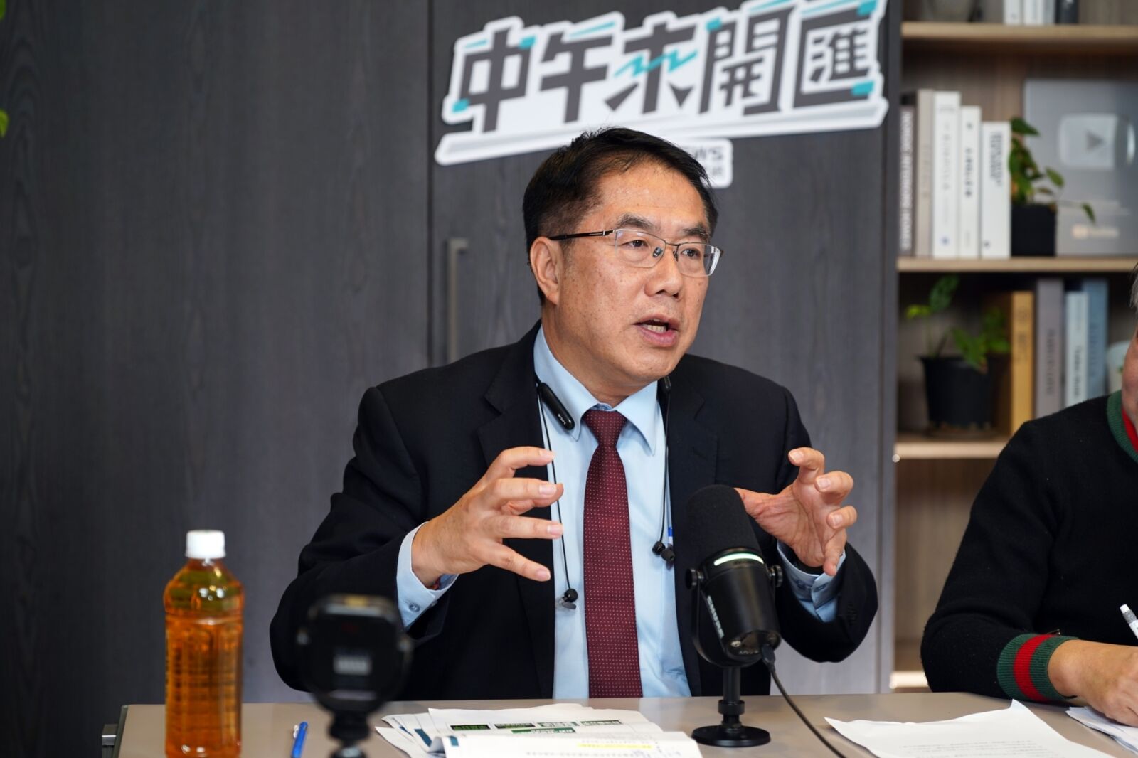 中午來開匯/藍營稱「替你們爭取163億」 黃偉哲批國民黨羞辱南部人民 214 中午來開匯/藍營稱「替你們爭取163億」 黃偉哲批國民黨羞辱南部人民 213