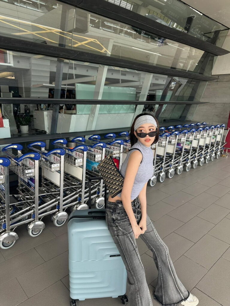 KK63-1 輕巧又堅韌,出國放鬆購物不手軟!圖片來源宋蘋恩 @yin_sabrina