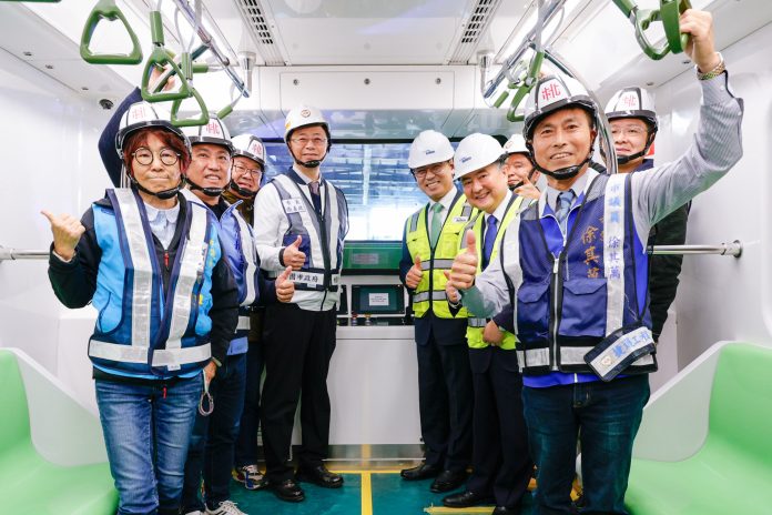 桃捷綠線首列車亮相 目標115年通車 65 XWP 241226 3136 scaled