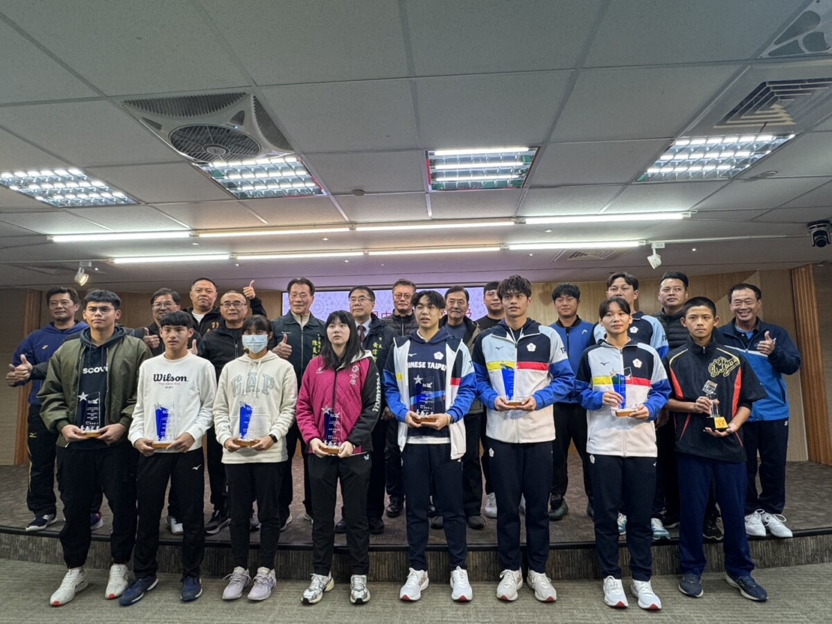 ▲台南市長黃偉哲今日接見世中運台南小將,肯定選手們的優異表現。(圖/記者陳彥霖翻攝)