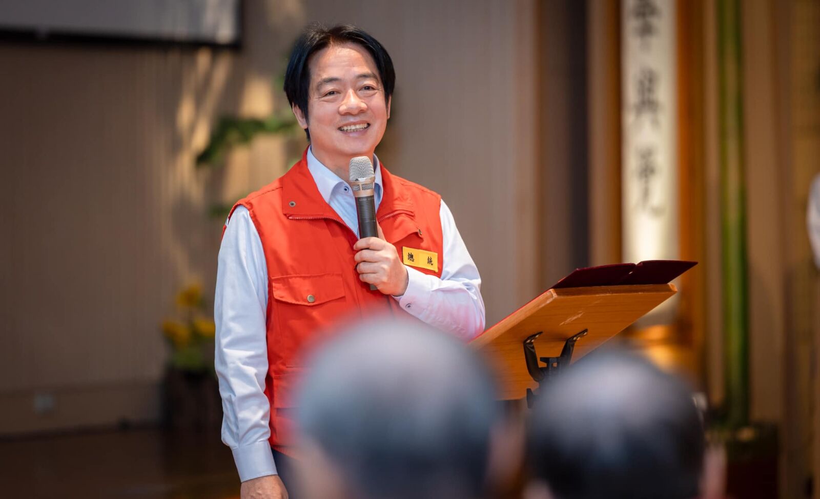 【投書】壓不扁的玫瑰就是台灣人的精神 賴總統我們一起加油 183