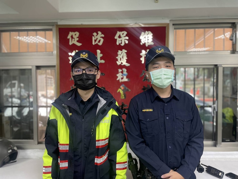 陌生婦人深夜猛敲門 原來隔巷7旬失智婦認錯家 194 cnews204241227a02