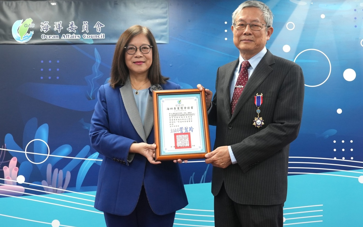 海洋研究院陳建宏院長獲一等海研獎章　卓越貢獻受肯定