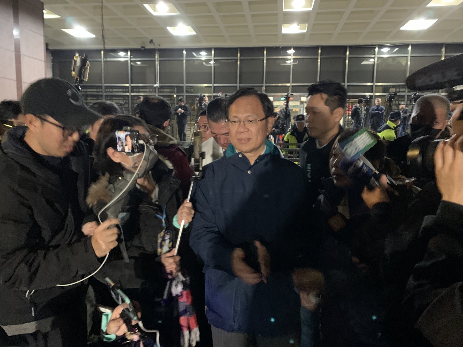 雖然柯文哲案發回更裁,但張啓楷期待,在台灣,押人取供、嚴重違反偵查不公開、亂放消息這些事,今後不要再出現。(圖/張啓楷國會辦公室)