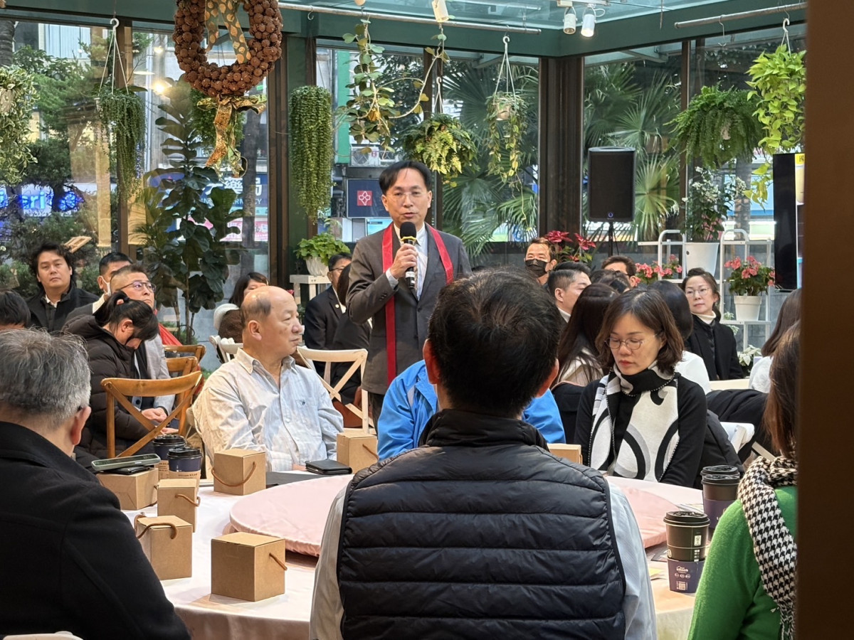 講座主持人董澤平教授表示,傳國玉璽與宮廷國寶是文化歷史最輝煌的藝術精華,也是台灣發展美學經濟和時尚創新的根基和底蘊,歡迎有志之士共襄盛舉。(圖/雅鴿文創 提供)