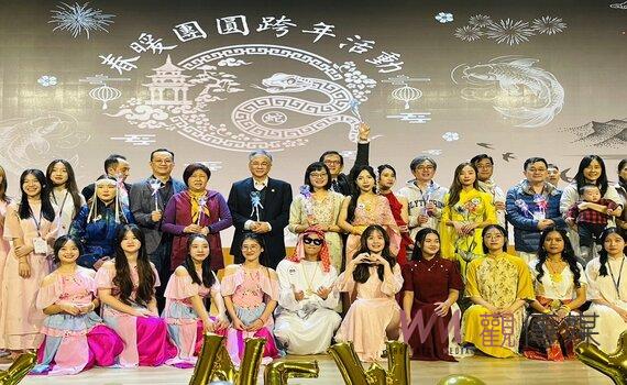 感受在地台灣師生溫情 朝陽科大國際學生跨年活動同歡