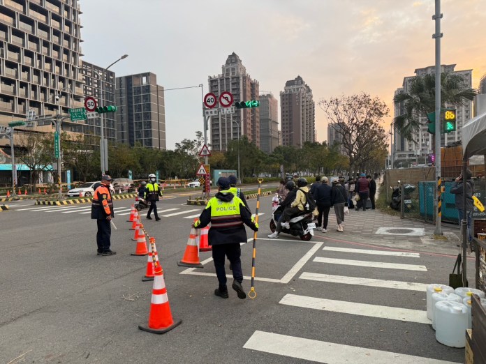 壢警全力守護跨年晚會安全 桃園警犬隊也出動 70 S 11403289