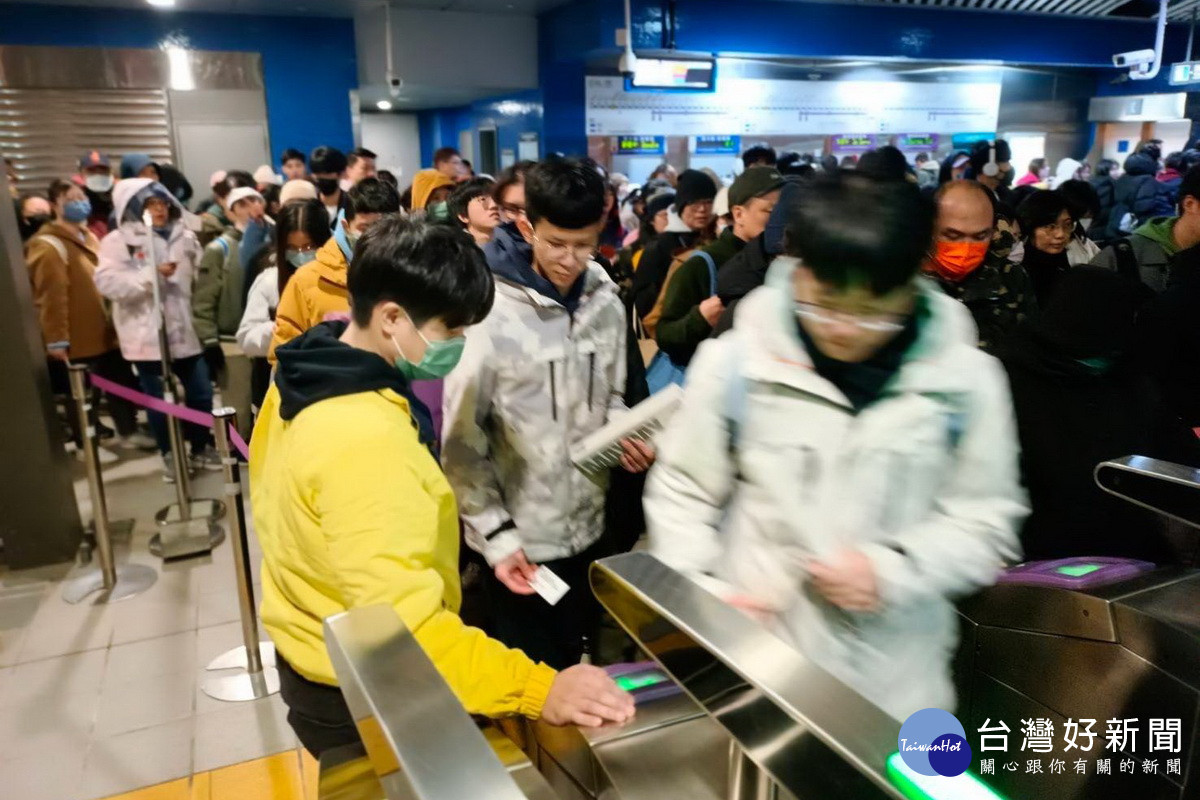 桃捷公司完成2025跨年疏運任務,創單日運量新高。