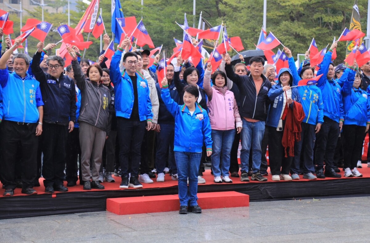 ▲盧市長讚：今年要繼續幸福！。(圖/記者顏淑娟翻攝)