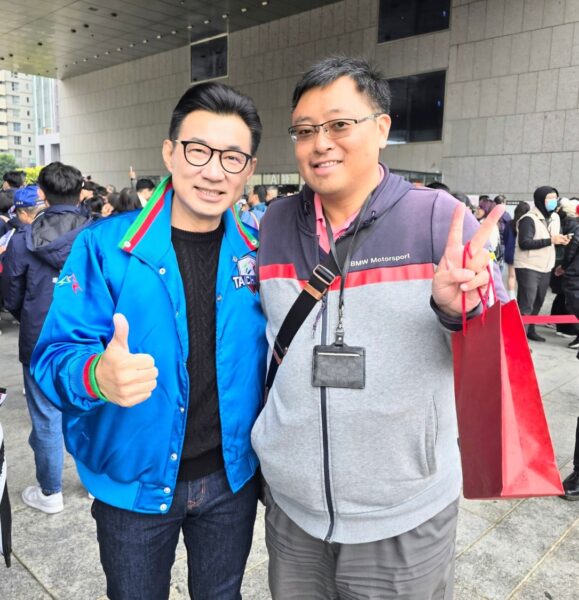 圖文:中市府114年元旦升旗 逾2萬人次HIGH跳台灣尚勇。