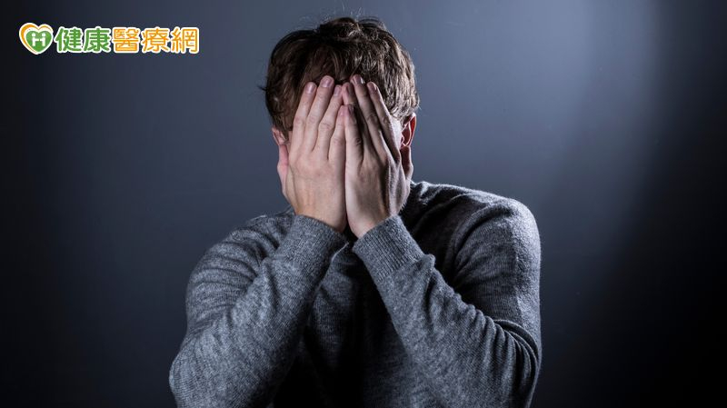 34歲男車禍顏面變形　「顳顎關節置換術」助他恢復臉部對稱