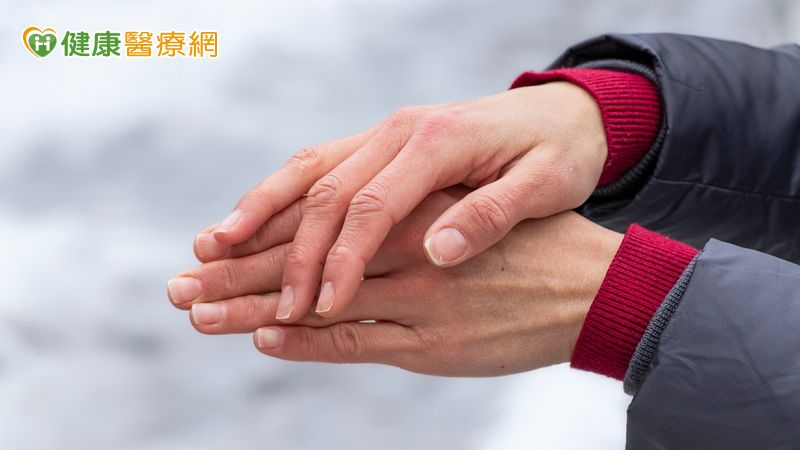 冬天手腳冰冷、呼吸道疾病好發　中醫「三九貼」去寒、改善體質