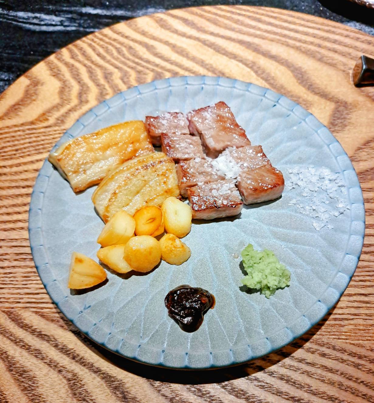 時髦無菜單鐵板燒 潮流菜色超適合情侶約會用餐 時髦無菜單鐵板燒 潮流菜色超適合情侶約會用餐