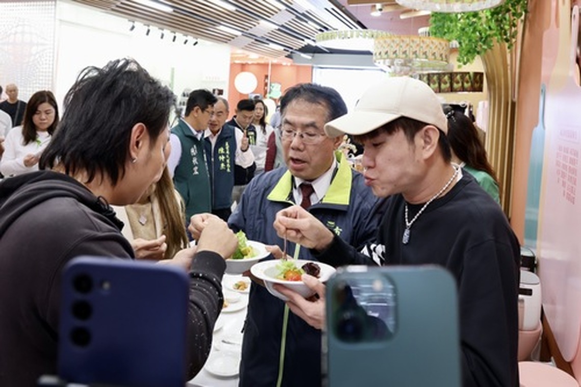 網紅直播助台南麻豆農產品賣新加坡