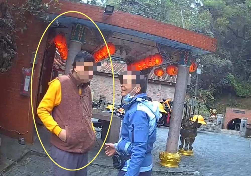 思覺失調男獨行後失聯 樹林警山區內尋回護送返家 215 248250104a03