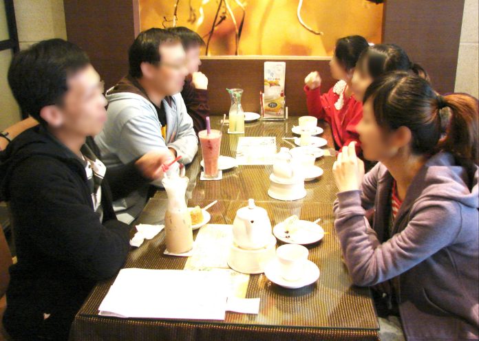 5個兒子都單身!68歲董座竟「以身作則」報名聯誼 她還給3個聖筊同意 73 3 1 scaled