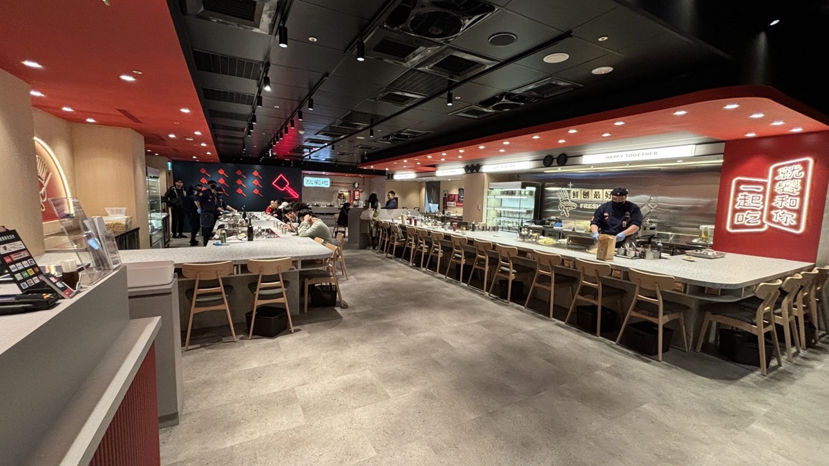 「就饗鐵板燒」蘆洲家樂福店將在1/6正式開幕。