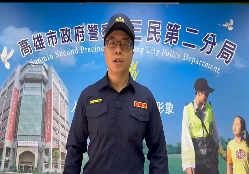 脫序男車道中狂笑怒吼 高雄警追查最多可罰6500元 216 248250106a02