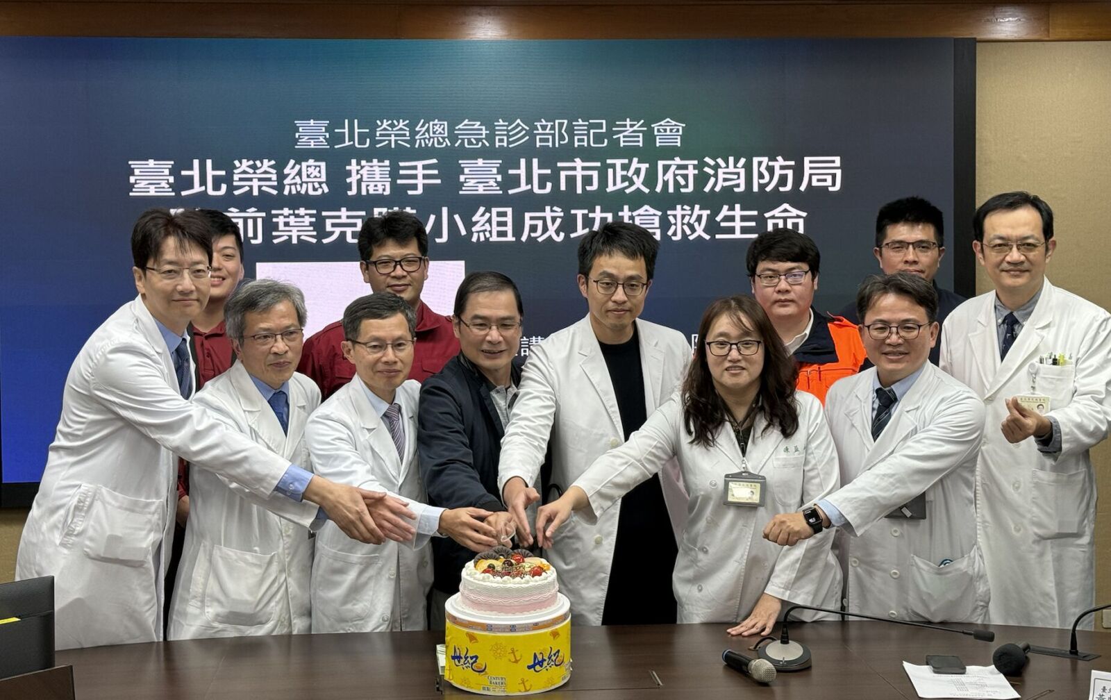 破紀錄!心肺停止存活率破62% 北榮急診室「救命神器」發威 224 破紀錄!心肺停止存活率破62% 北榮急診室「救命神器」發威 223