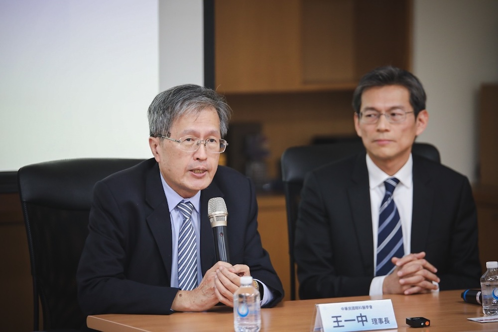 【有影】國人視力健康需醫療專業守護 眼科醫學會強調以嚴謹制度把關 219 cnews124240106a03