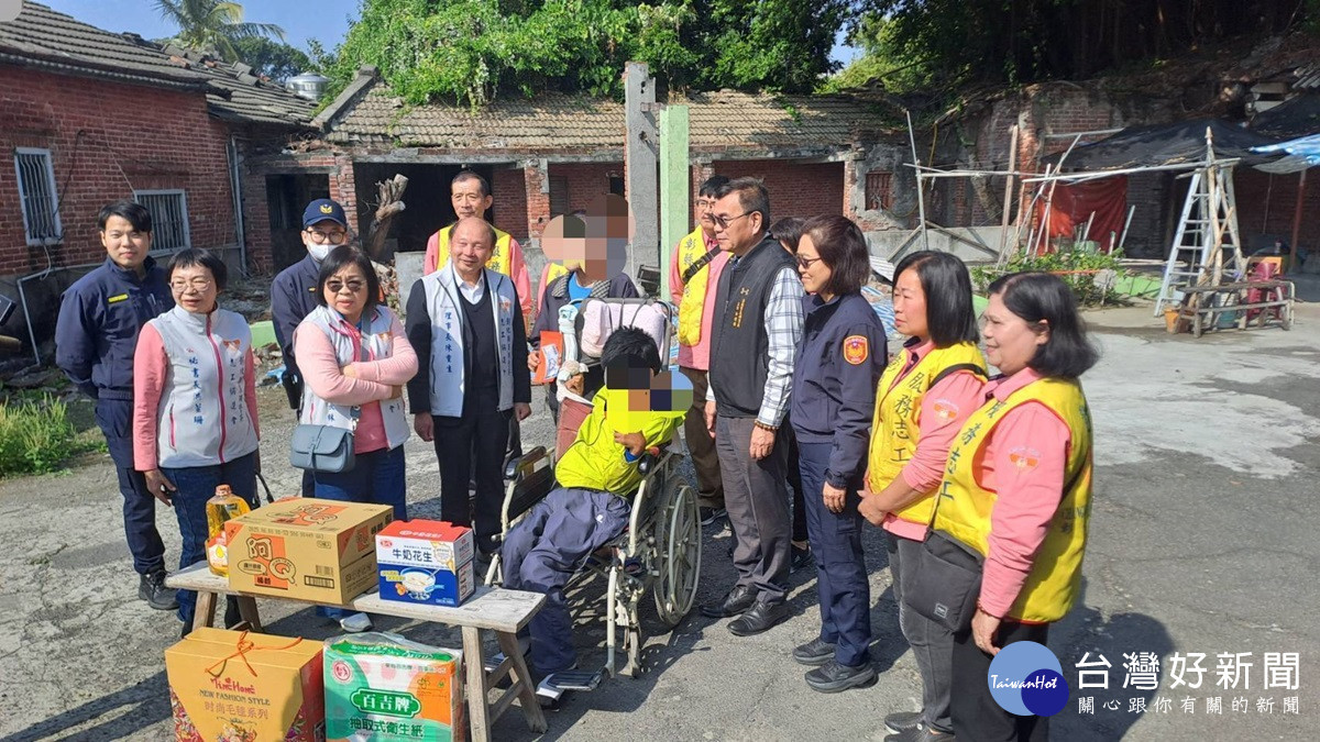 溪湖分局歲末年終關懷弱勢 愛心不落人後彰顯警察親民愛民形象