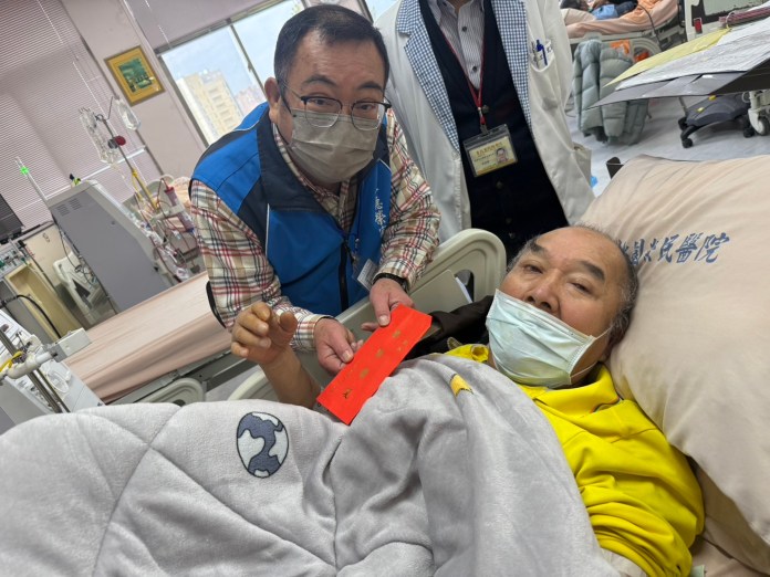 八德榮家春節送暖 探視住院榮民傳遞關懷 73 456 1