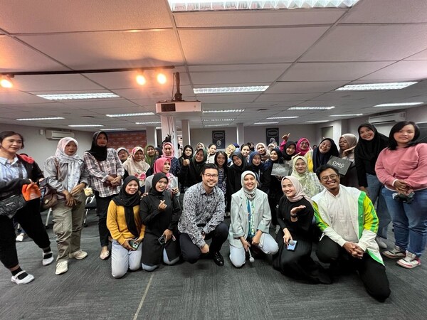 Vantage Foundation Supports Grab Indonesia in Empowering Women Driver-Partner Vantage Foundation Supports Grab Indonesia in Empowering Women Driver-Partner