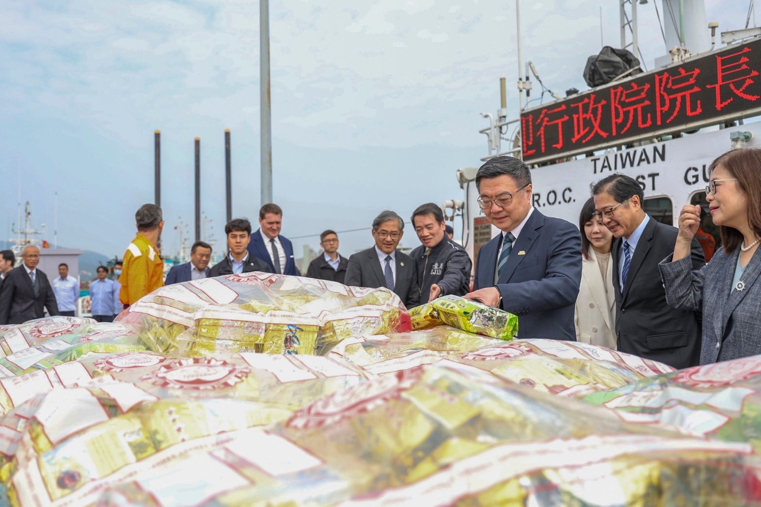 攔黑市529公斤安非他命 卓揆宣布再砸150億反毒 攔黑市529公斤安非他命 卓揆宣布再砸150億反毒