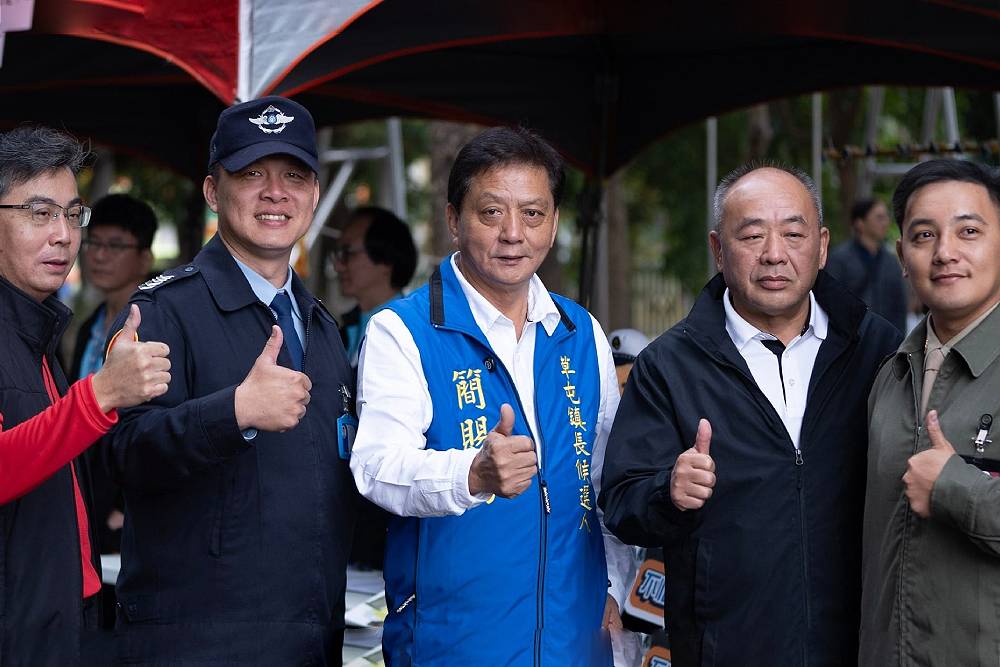 南投草屯鎮長補選「平民對權貴」？　簡賜勝邀蔡銘軒同辭議員 209