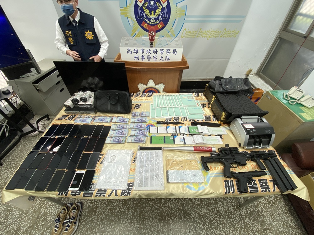 請乘十集團 涉強拍裸照逼簽本票討債警逮9人 192 cnews204250110a04