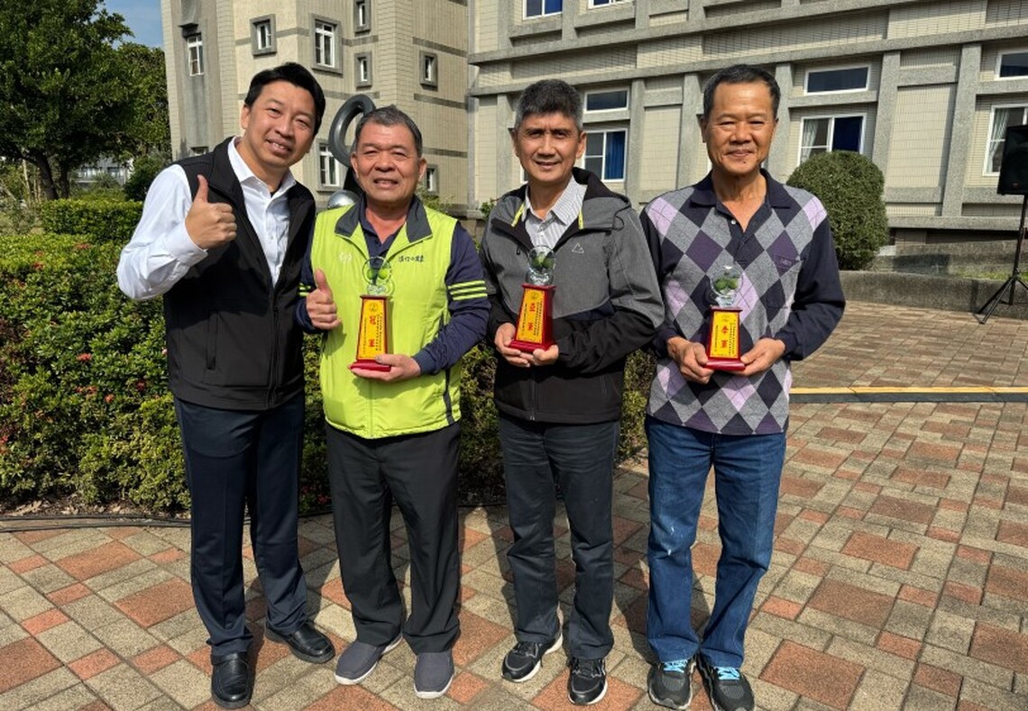 全國蜜棗評鑑揭曉 高雄首選蜜棗冠亞季全壘打 燕巢蜜棗王賴隆溪第六次稱霸