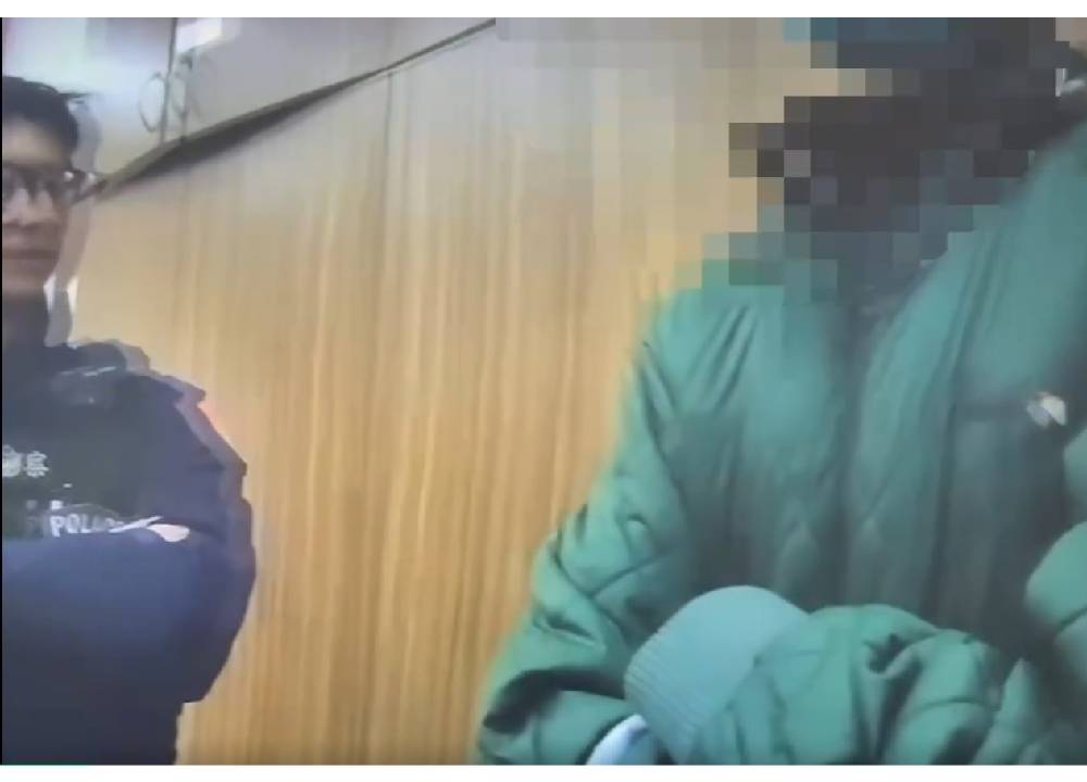 百貨公司偷拍馬靴女 4旬男涉妨害性隱私被逮 250 cnews204250112a02